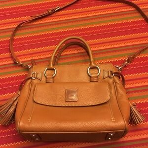 COPY - Dooney and Bourke med satchel, pebble leather, 12x8x5